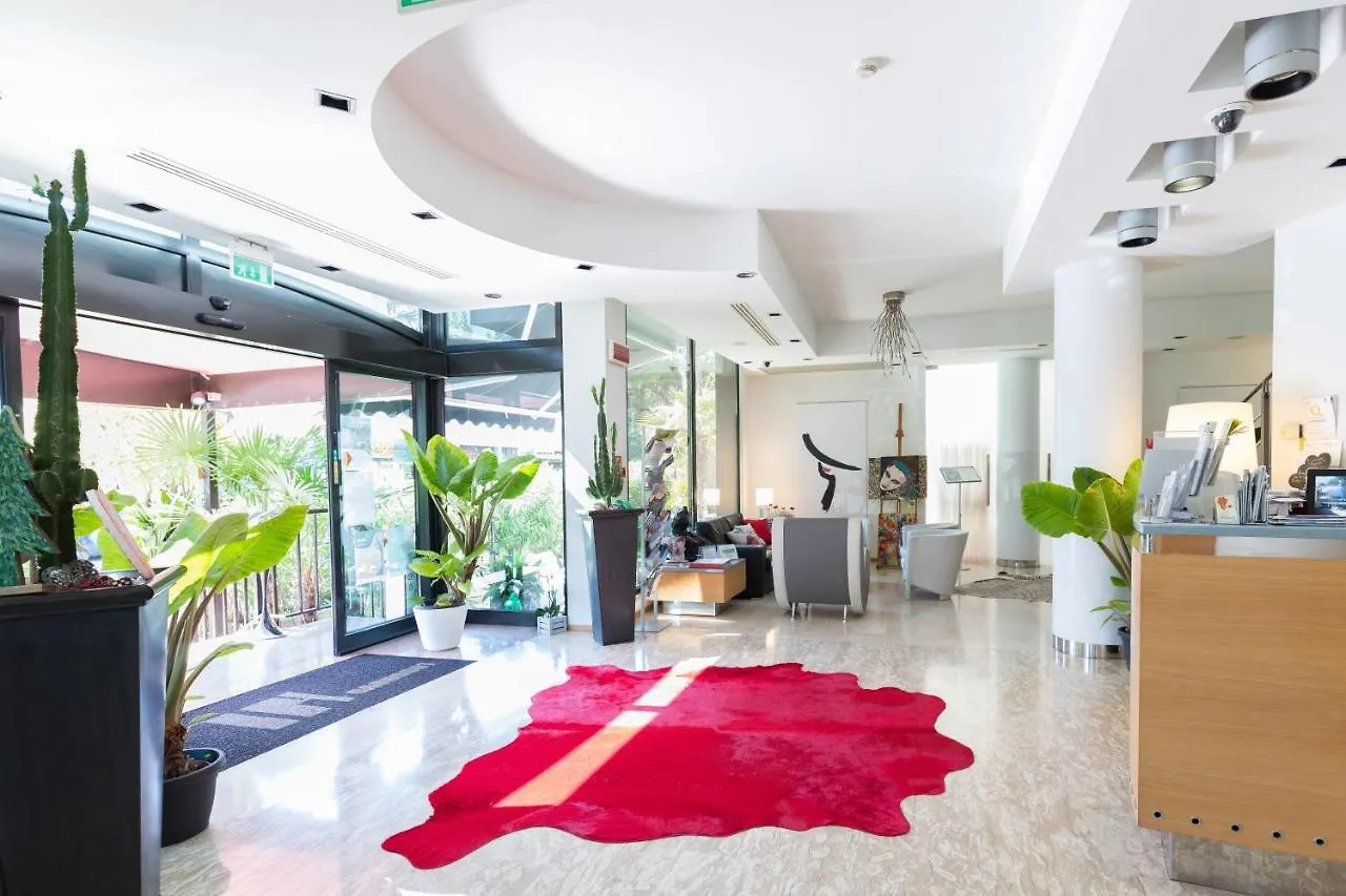 Hotel Logonovo Лидо-дельи-Эстенси 3*,  Италия