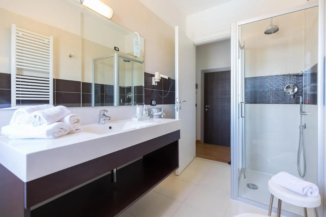 Hotel Logonovo Лидо-дельи-Эстенси